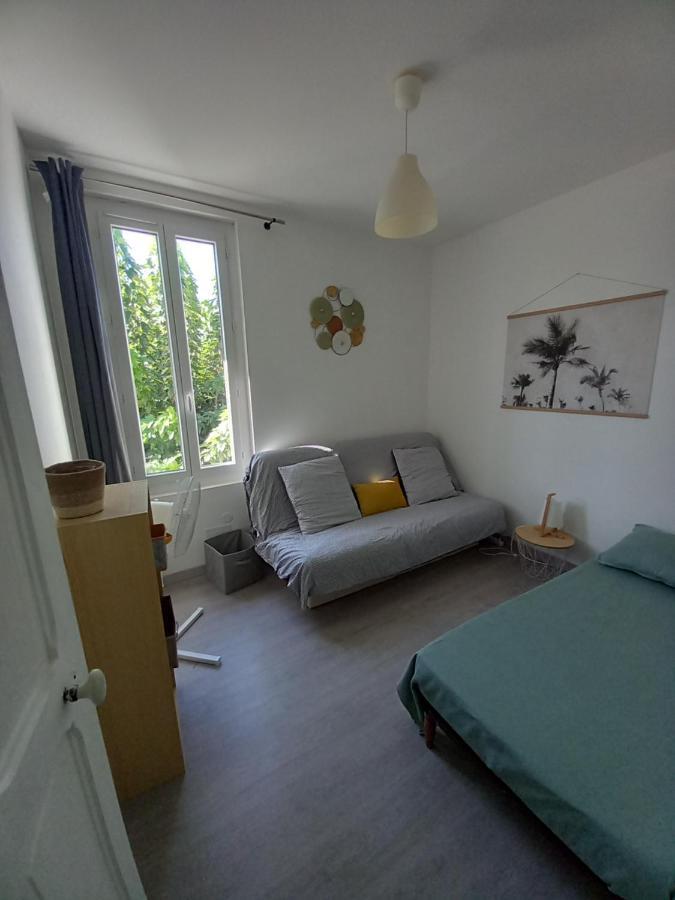 Mas Provencal Au Coeur Des Vergers Vallabregues ภายนอก รูปภาพ
